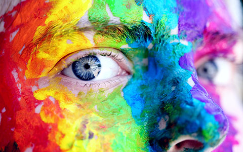 Créer autant de carte plastique différentes que vous le souhaitez en toute liberté