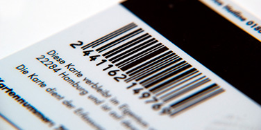 Le code barre unitaire permet d'avoir un code barre unique à chaque carte plastique que vous imprimez.