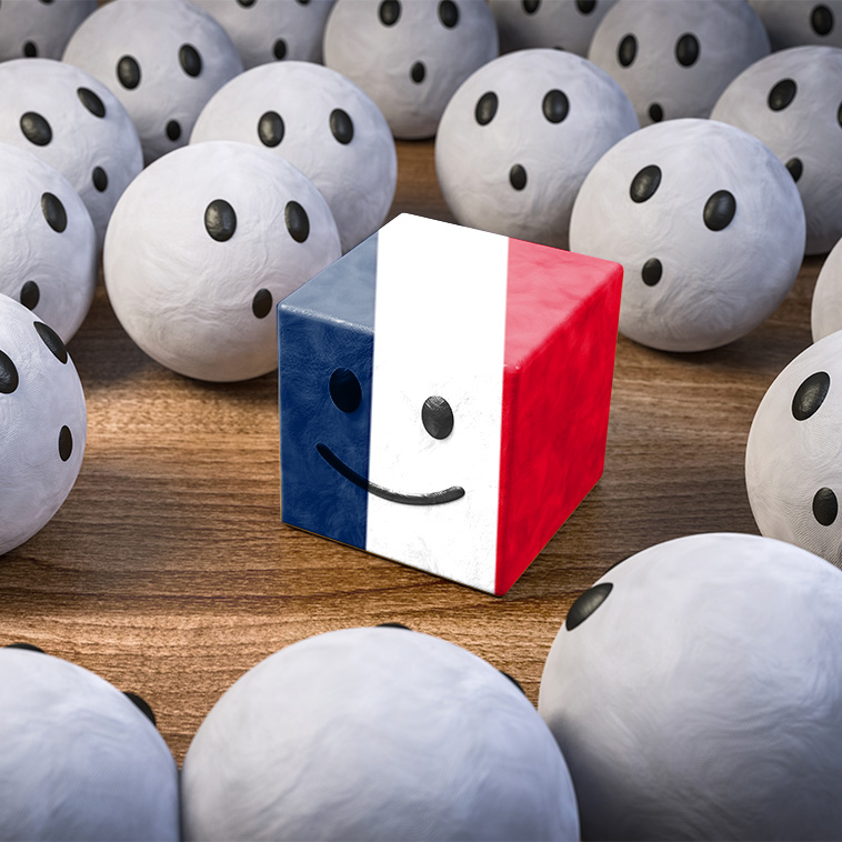 Cardzprinter est la première imprimerie française spécialisée dans l'impression unitaire de carte et produit NFC sur-mesure